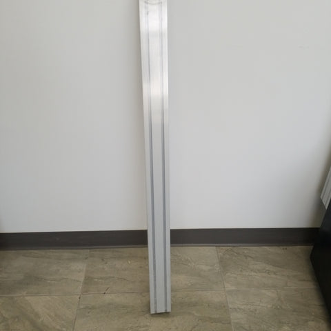controller holder pillar