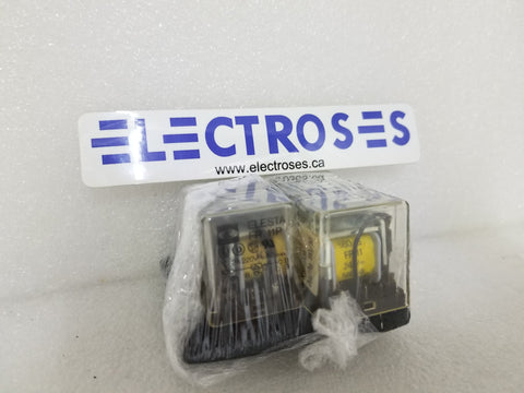 ELESTA FR11P-24vdc  BOBST lot of 5 pcs